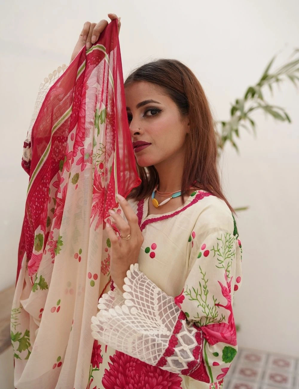 Pehli Bahaar – 3-Pc Pink Lawn Charm (Unstitched)