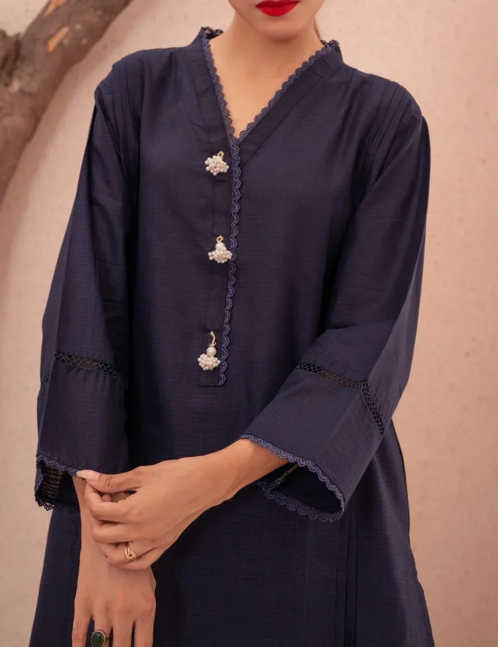 Zarrah – 2-pc Black Khaddar Co-Ord Set