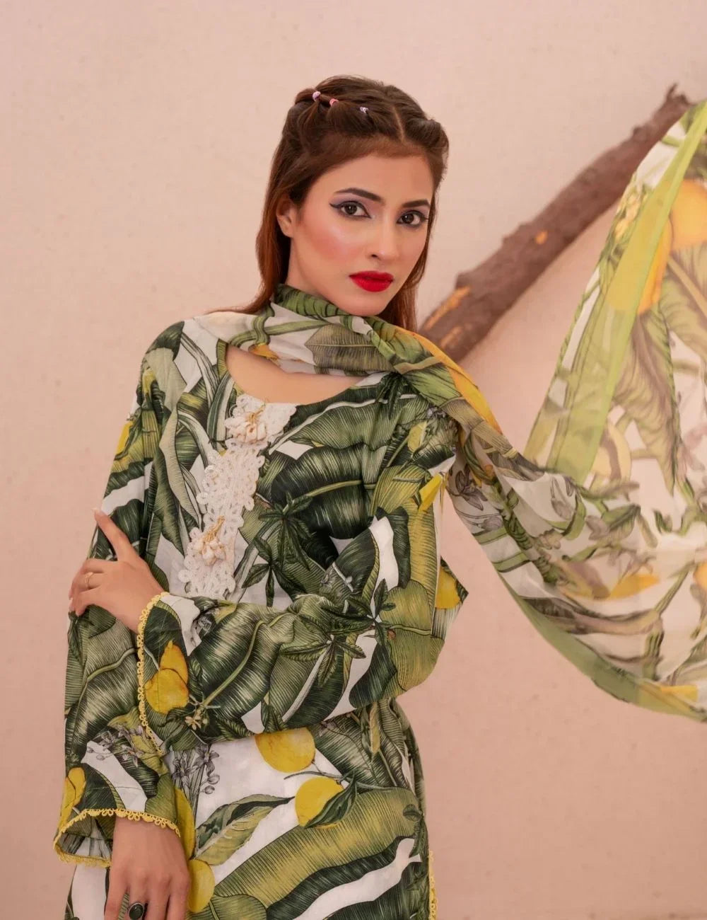 Zehra – 3-pc Unstitched Lawn Suit