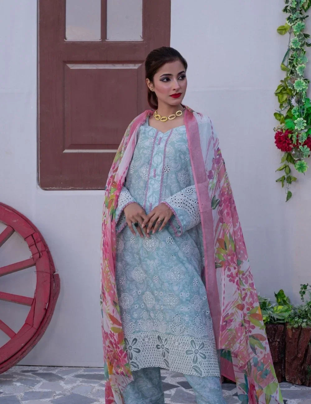 Abeer – 3-pc Chikankari Lawn Suit