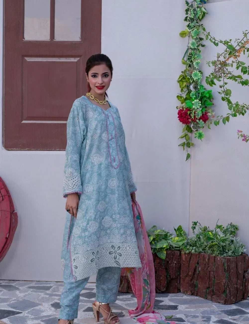 Abeer – 3-pc Chikankari Lawn Suit