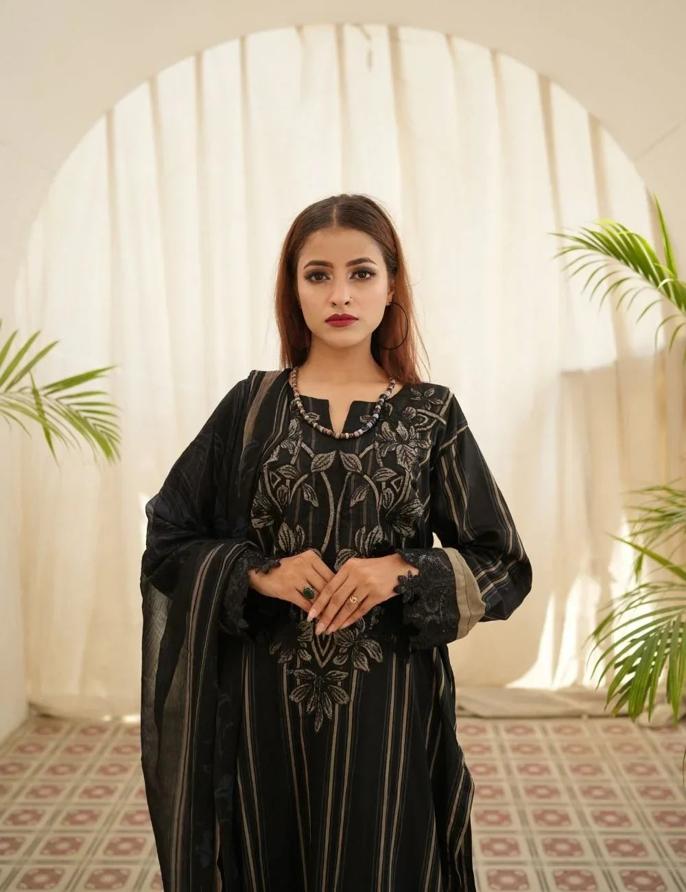 Zehra Noir – 3-Pc Lawn Black (Unstitched)