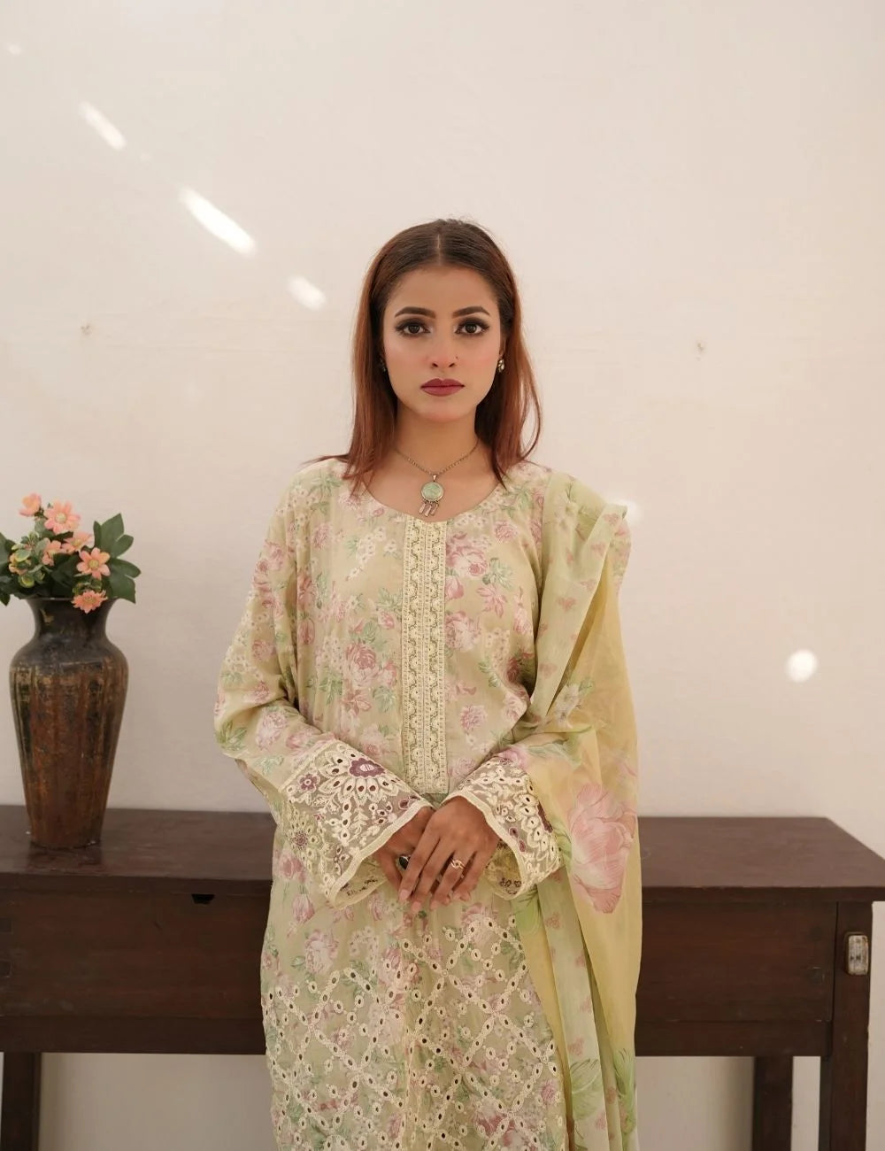Noor Chikankari – 3-Pc Embroidered Lawn (Unstitched)