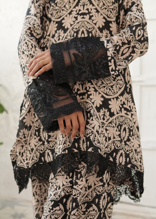 3-pcs lawn black (Unstitched)